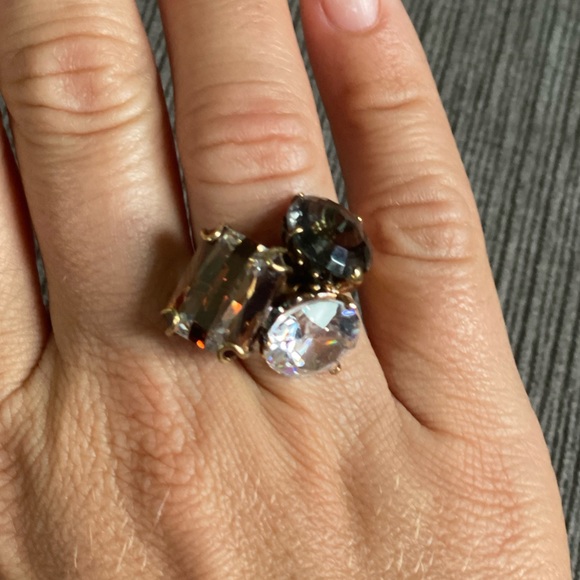 Henri Bendel ironic ring with dust bag - Picture 2 of 5